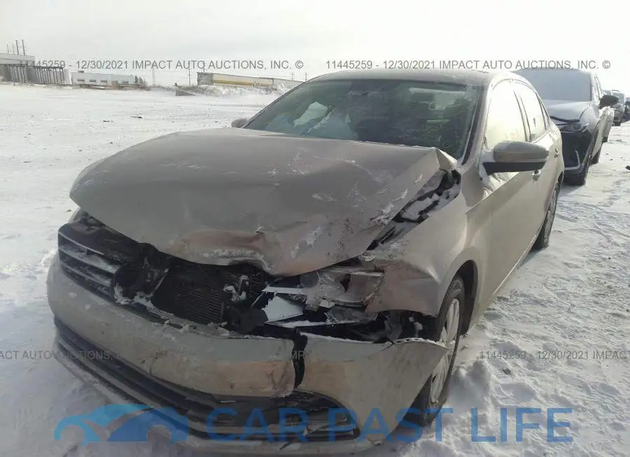 3VW267AJ9GM305900# 6