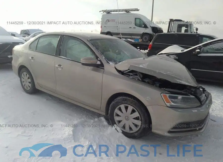 3VW267AJ9GM305900# 1