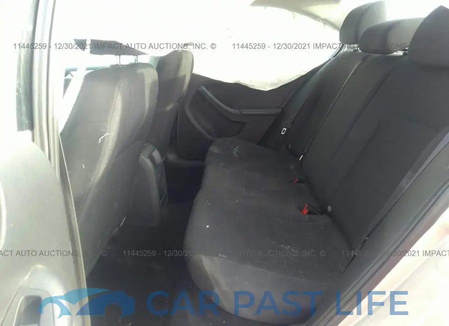 3VW267AJ9GM305900# 8
