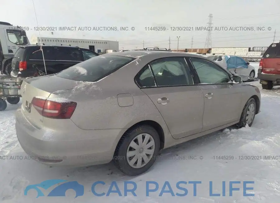 3VW267AJ9GM305900# 4