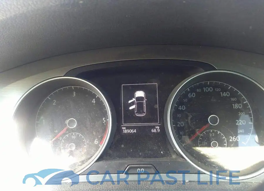 3VW2A7AU0FM016007# 7