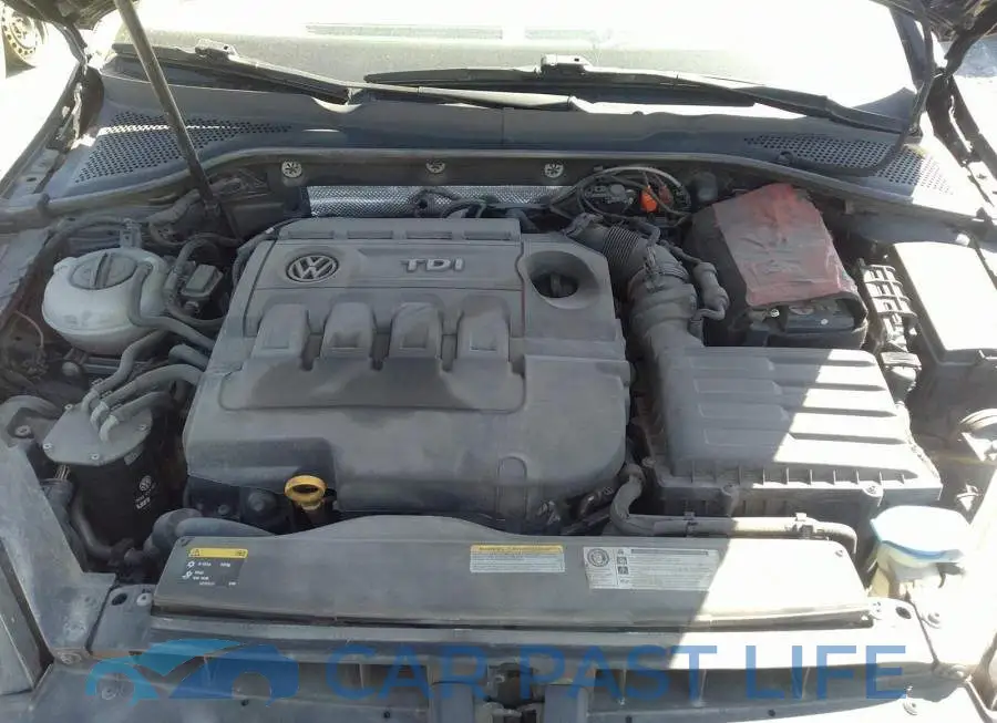 3VW2A7AU0FM016007# 10