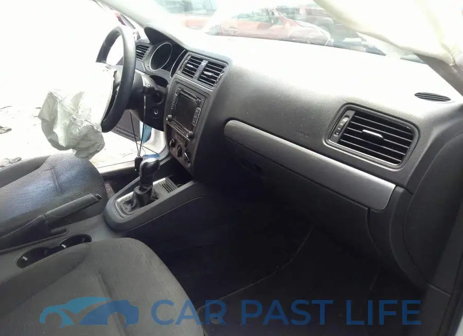 3VW2K7AJ8FM356590# 5