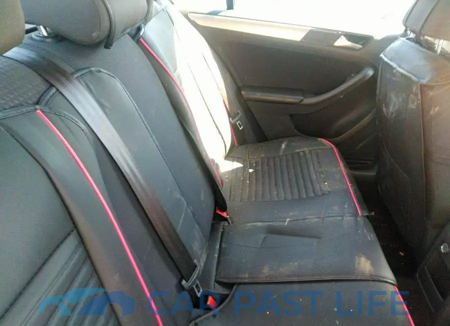 3VW2K7AJ1FM327853# 8