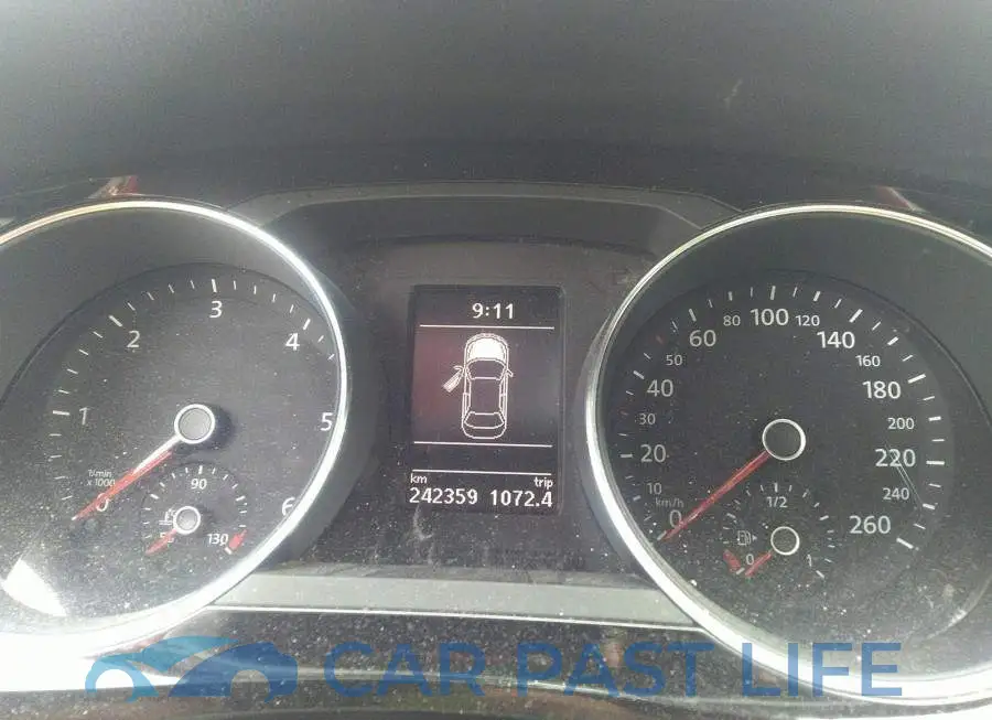 3VWLA7AJ4FM268207# 7
