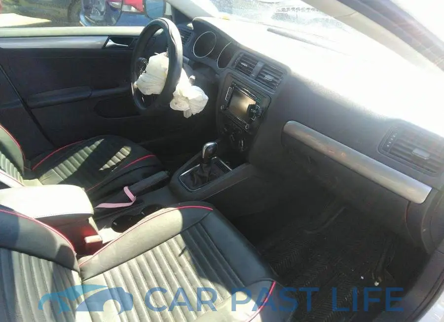 3VW2K7AJ1FM327853# 5