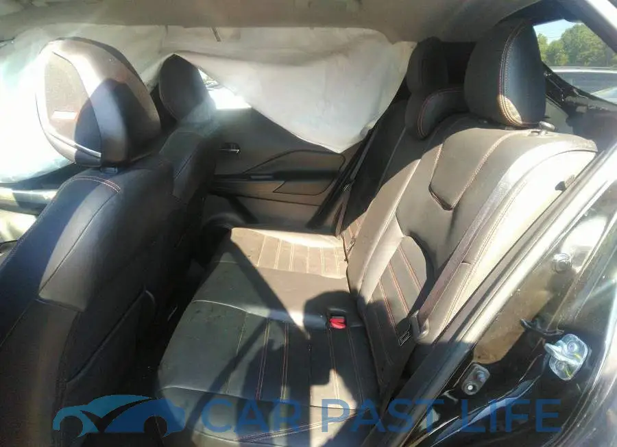3N1CP5CU6KL547366# 8