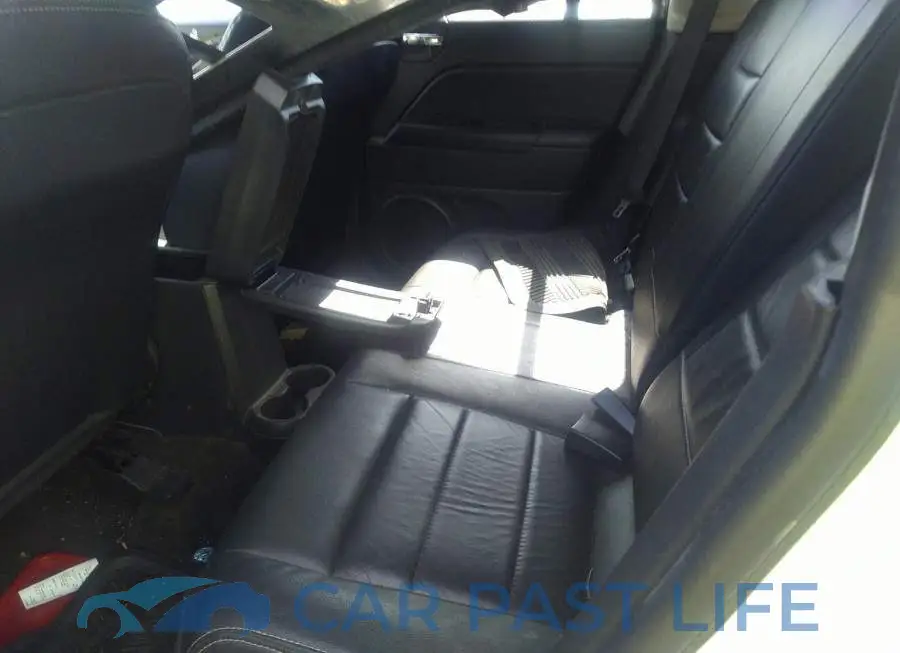 1C4NJRAB4HD164203# 8