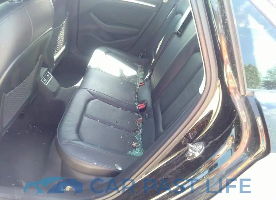 WAUACRFF8F1109950# 8