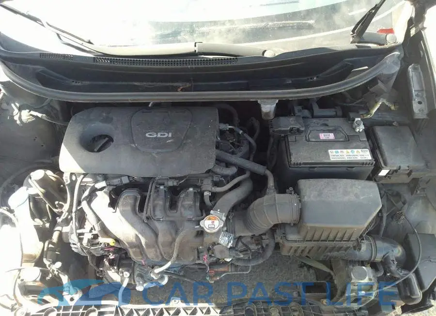KNADM5A36G6616821# 10