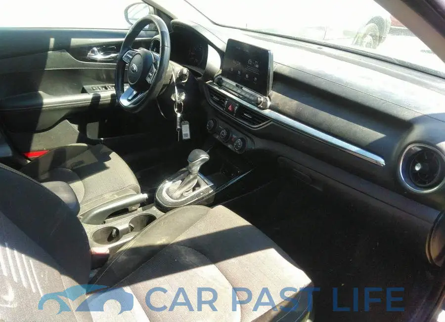 3KPF54AD9LE219975# 5