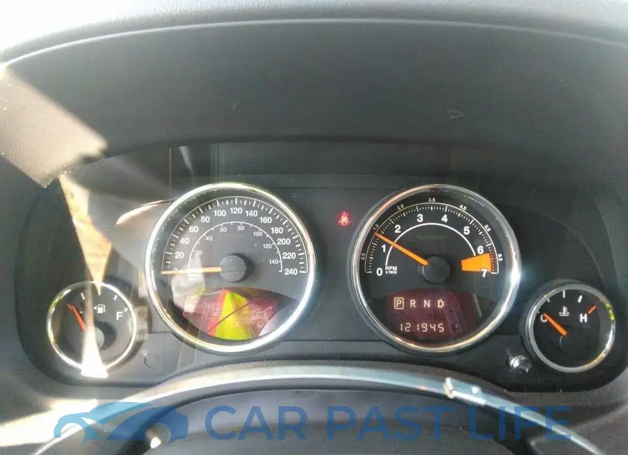 1C4NJDAB3GD593995# 7