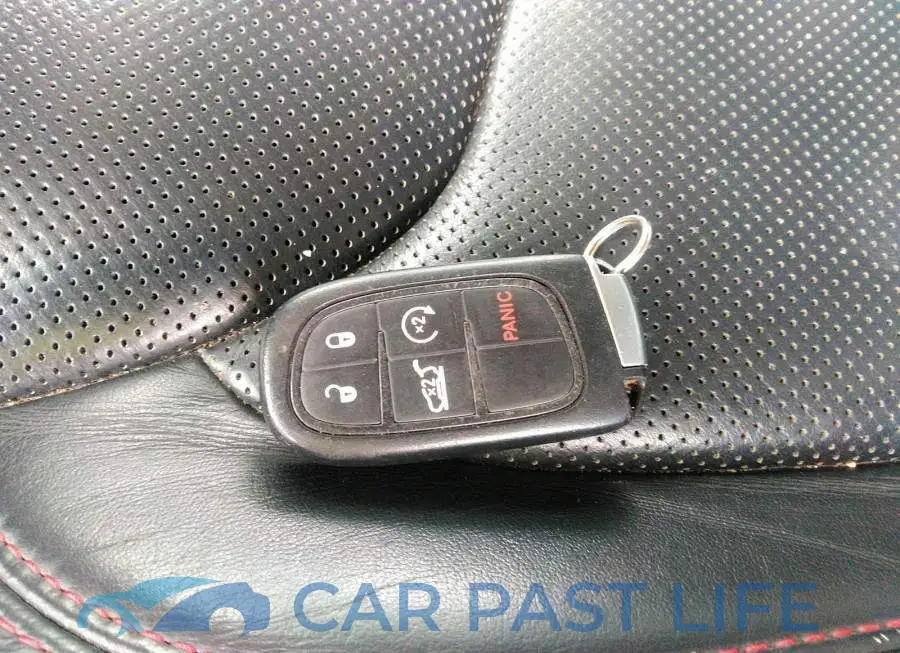 1C4PJMBS9FW713745# 11