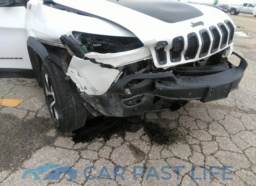 1C4PJMBS9FW713745# 6