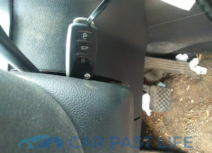WVGJV7AX3FW031772# 11