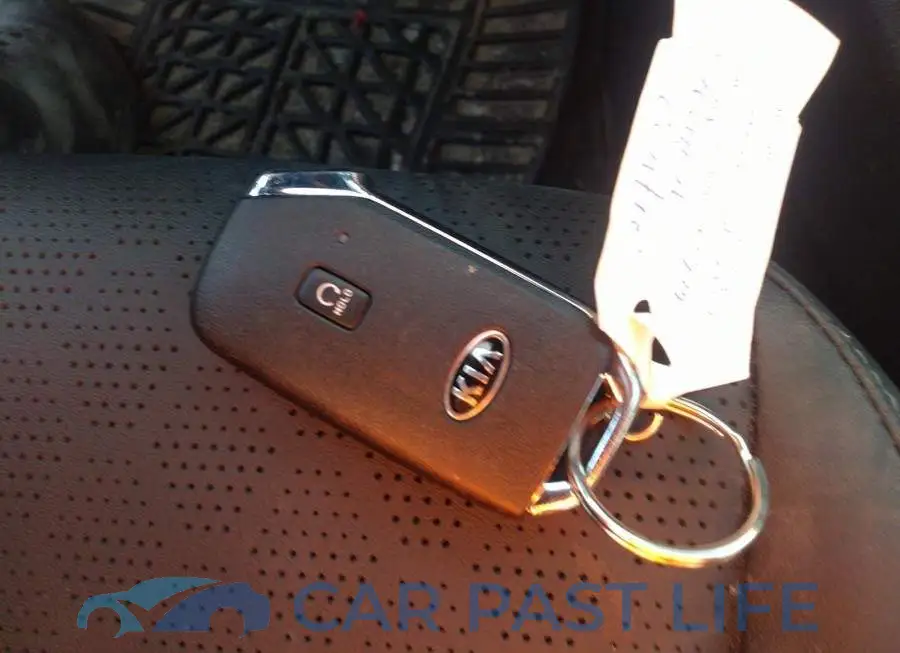 KNDEUCAA2M7219137# 11