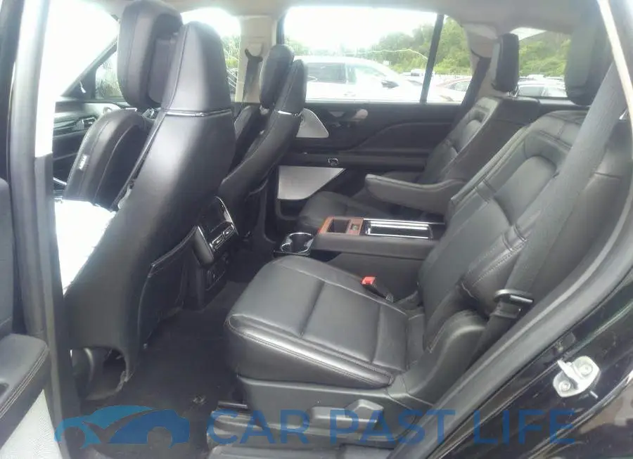 5LM5J7XC1LGL09878# 8