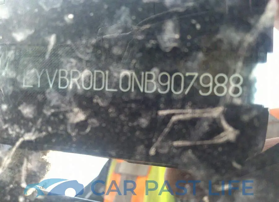 LYVBR0DL0NB907988# 9
