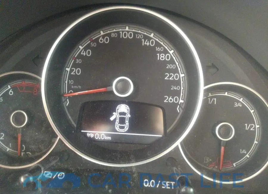 3VWJD7AT4JM728703# 7