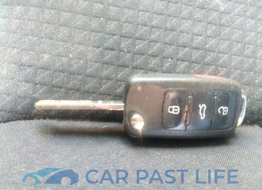 3VW2B7AJ7HM210894# 11