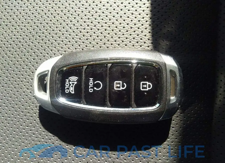 KM8K6CAB9NU885366# 11