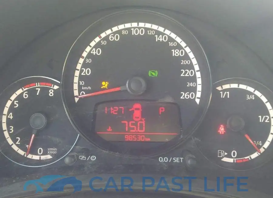 3VWJ07AT3GM629584# 7