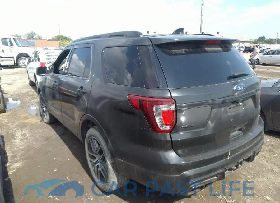 1FM5K8GT9HGA18512# 3
