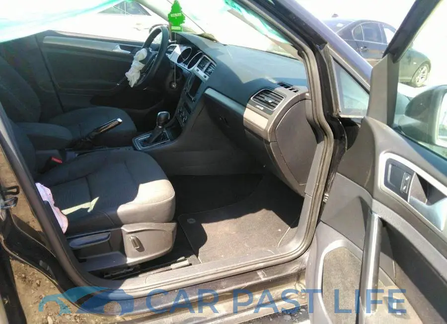 3VW217AU6GM058263# 5