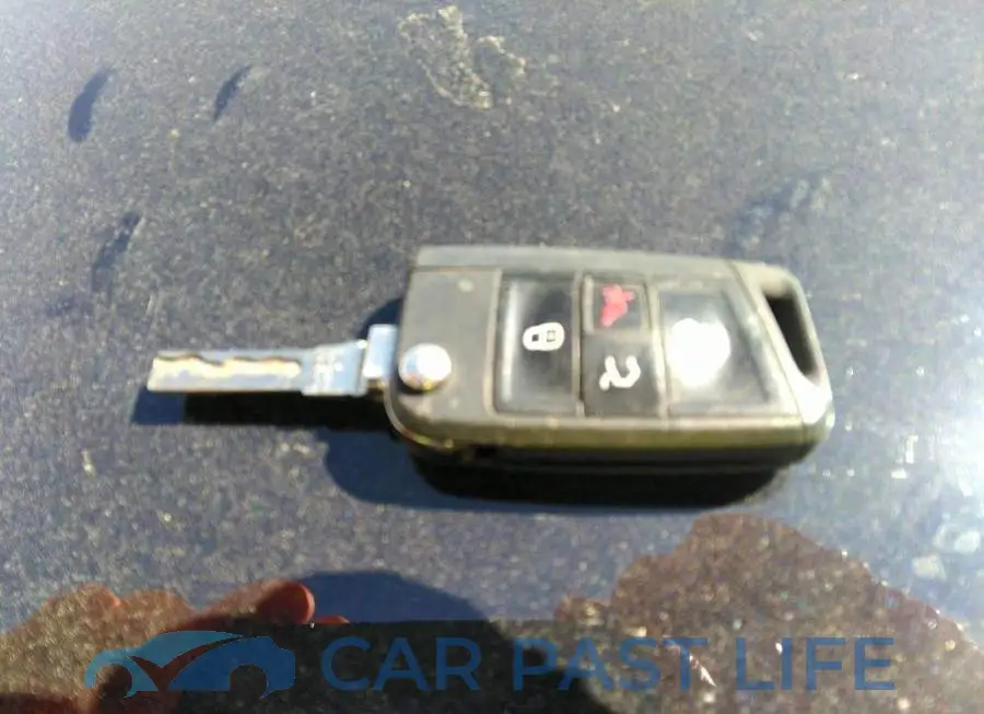 3VW217AU6GM058263# 11