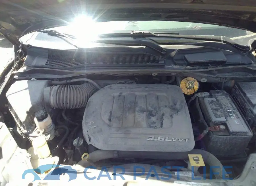 2C4RC1BG2GR101104# 10