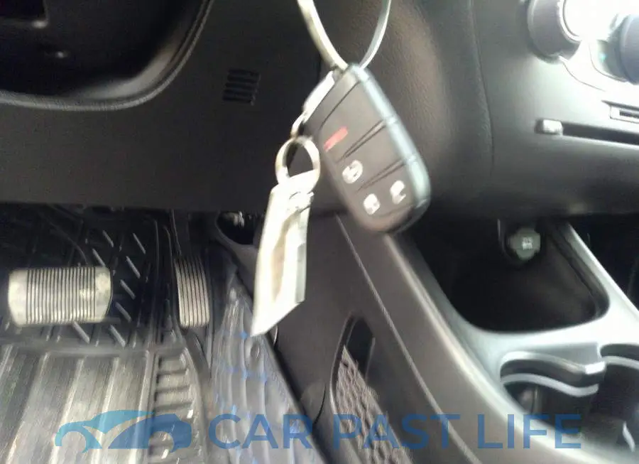 3C4PDCCG9GT177320# 11