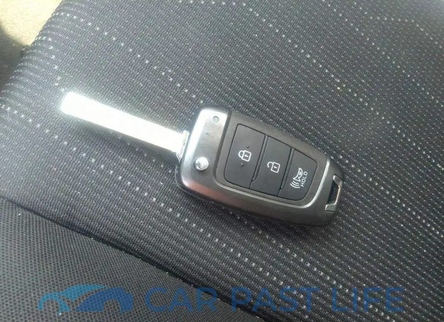 KMHRB8A38NU160695# 11