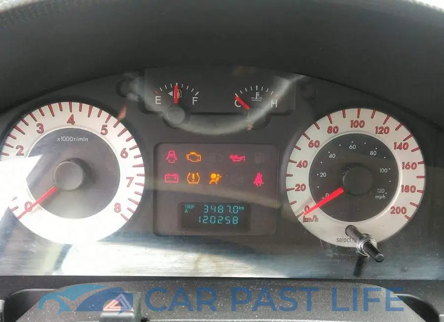 4F2CZ927X9KM04183# 7