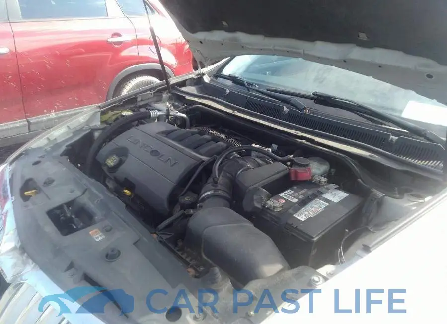 1LNHM94R99G612928# 10