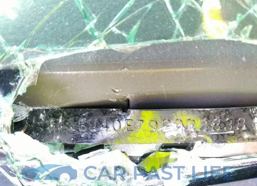 2T1BU40E79C022838# 9