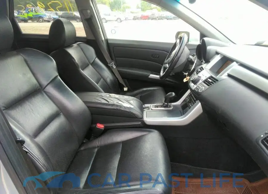5J8TB18518A804019# 5