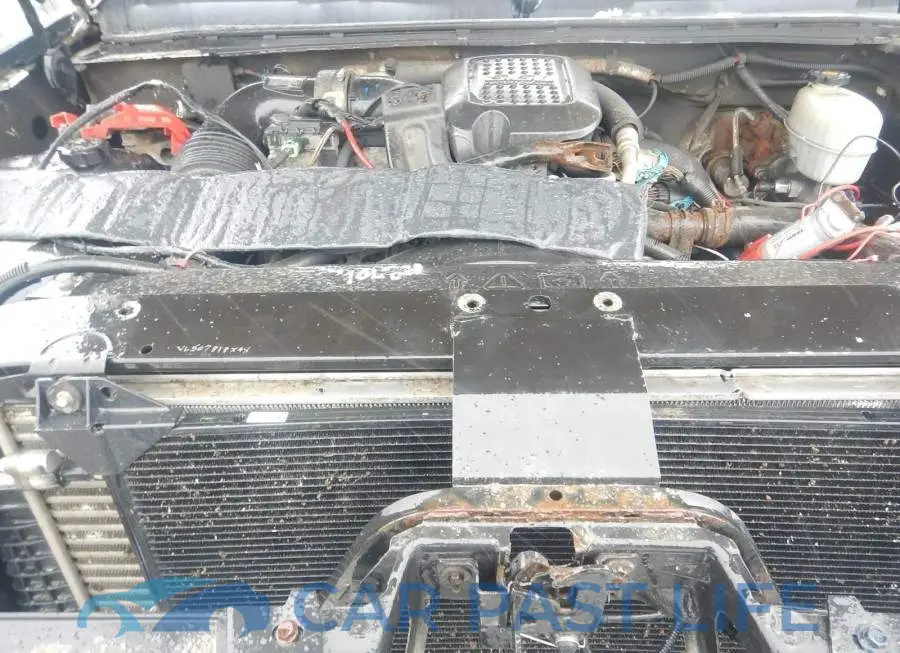 1GCHK336X8F103353# 10