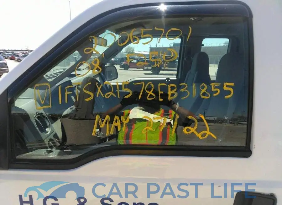 1FTSX21578EB31855# 9