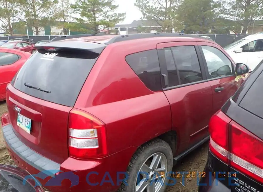 1J8FT47068D710788# 4
