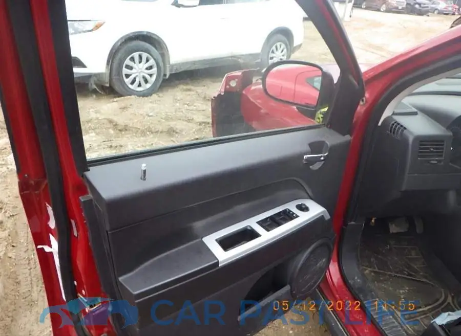 1J8FT47068D710788# 8