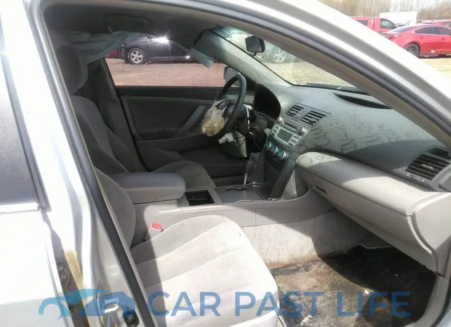 4T1BE46KX8U231935# 5
