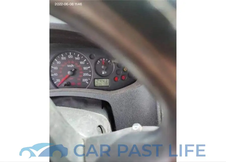 1FAFP34NX7W140664# 6