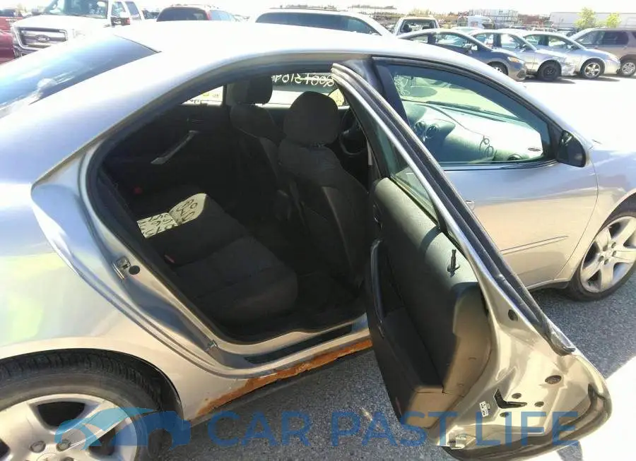1G2ZG58NX74249591# 8