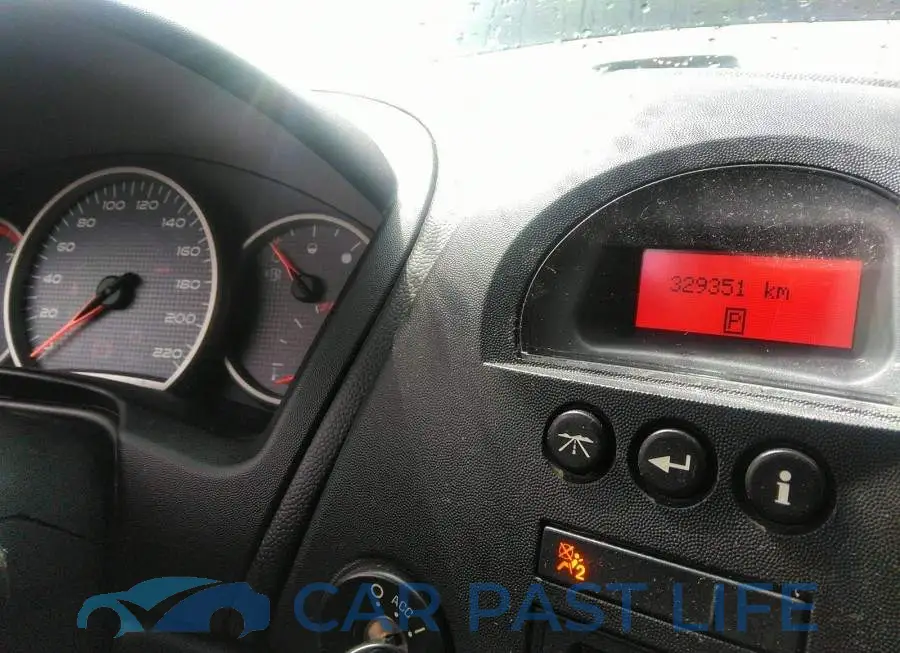 2G2WP552071223364# 7