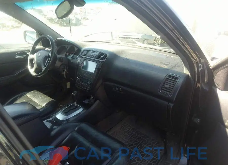 2HNYD186X6H001676# 5