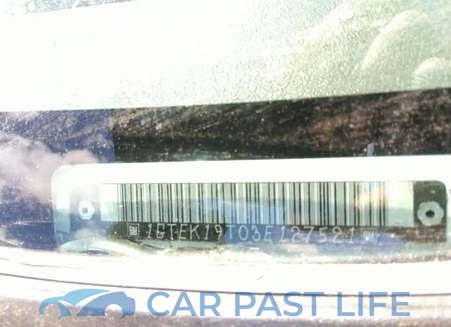 1GTEK19T03E127521# 9