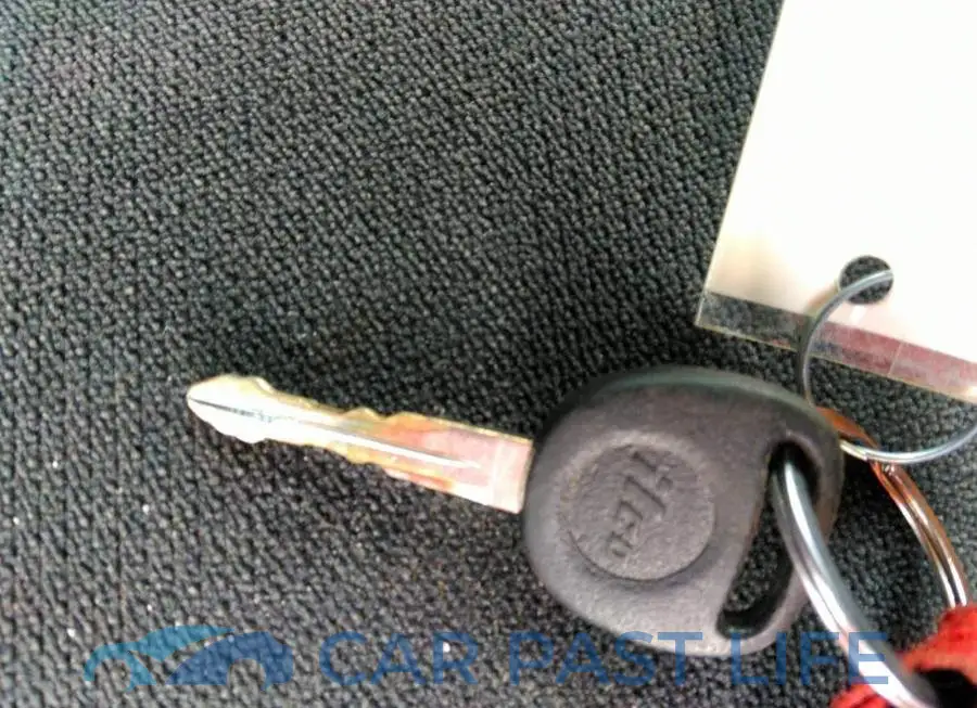 1GTEK19T03E127521# 11