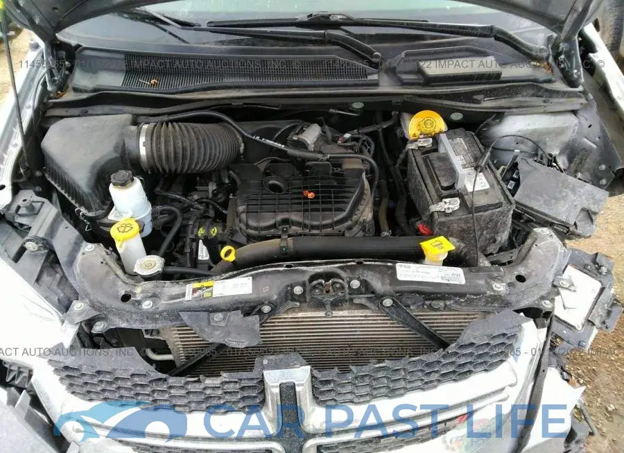 2C4RDGBGXLR230945# 10