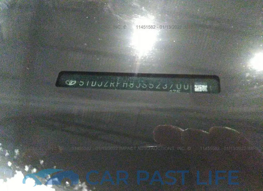 5TDJZRFH8JS523700# 9