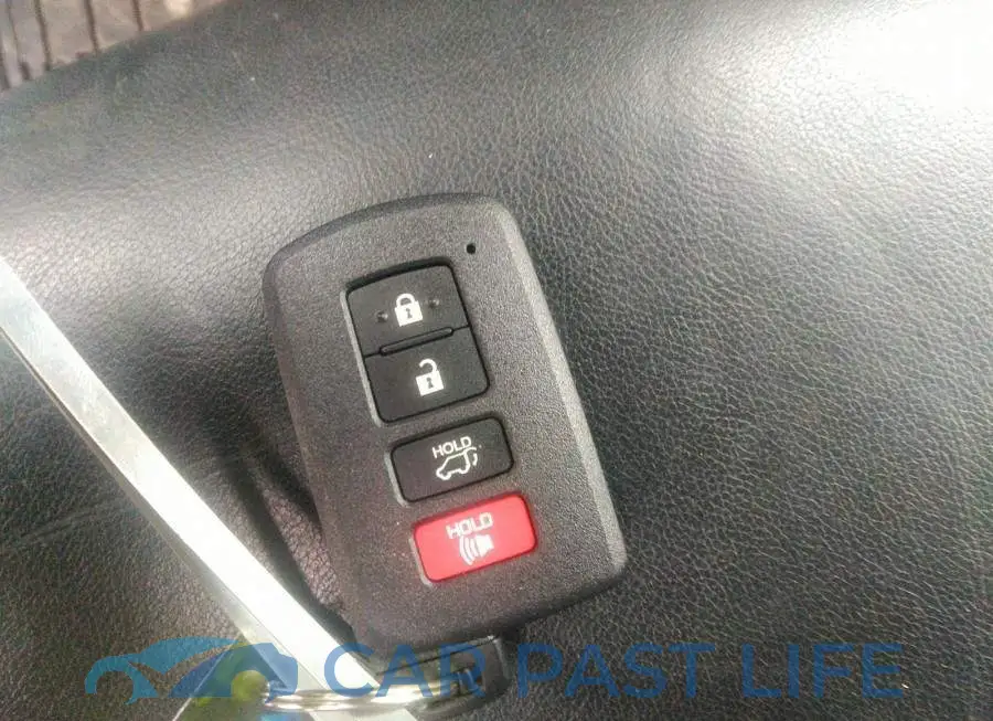 5TDJZRFH8JS523700# 11